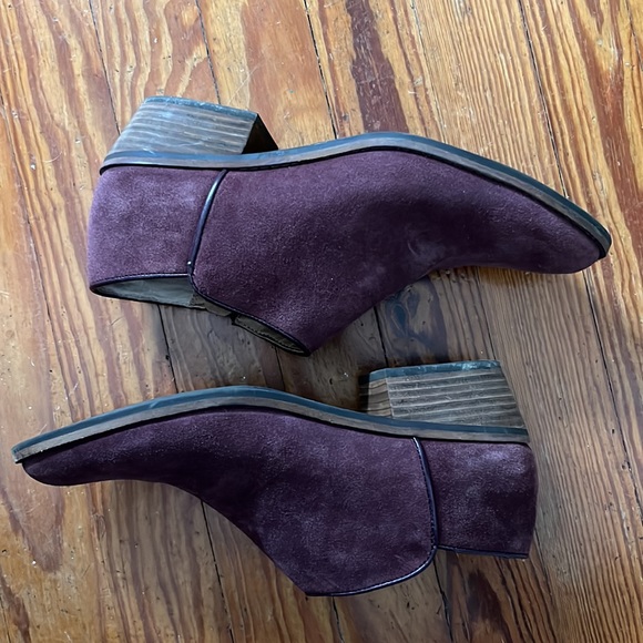 Lucky Brand Ankle Bootie - Picture 4 of 7